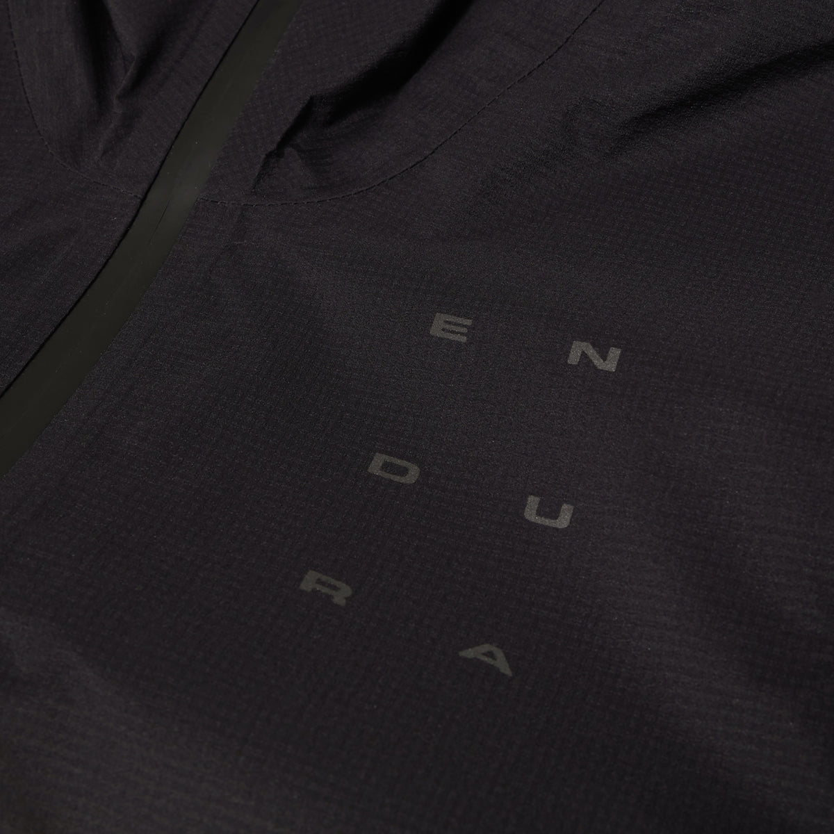ENDURA ALLTRACK RACE CAPE Jacke in Schwarz