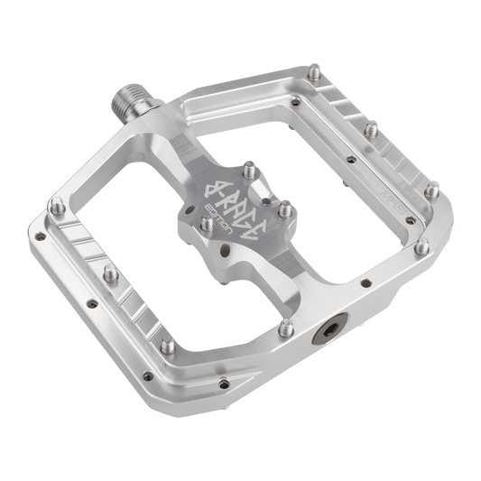 Plattformpedale BURGTEC PENTHOUSE FLAT MK5 B-RAGE EDITION Silber