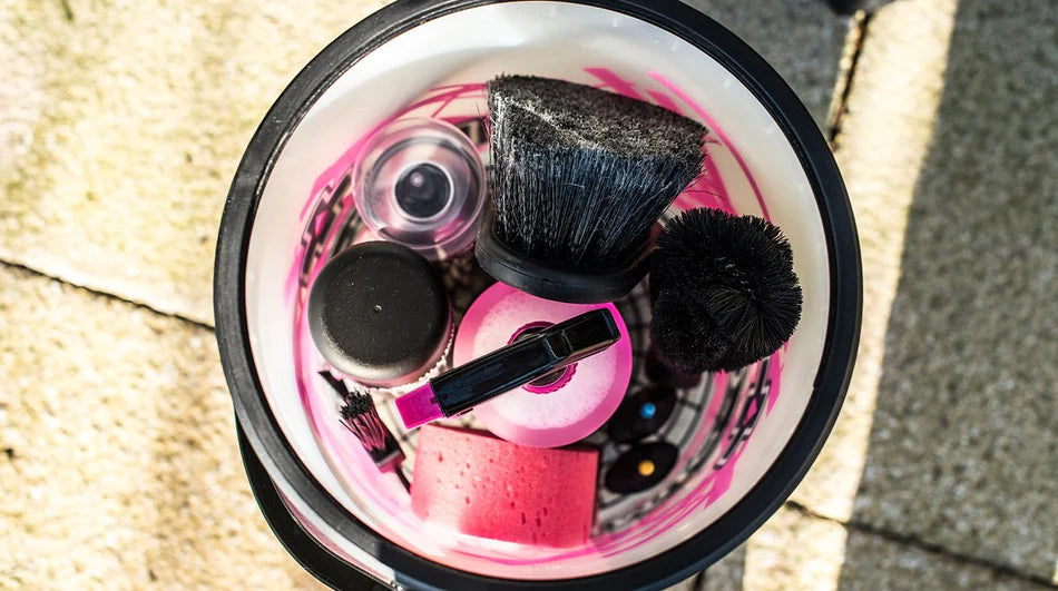 Wartungsset MUC-OFF BUCKET KIT