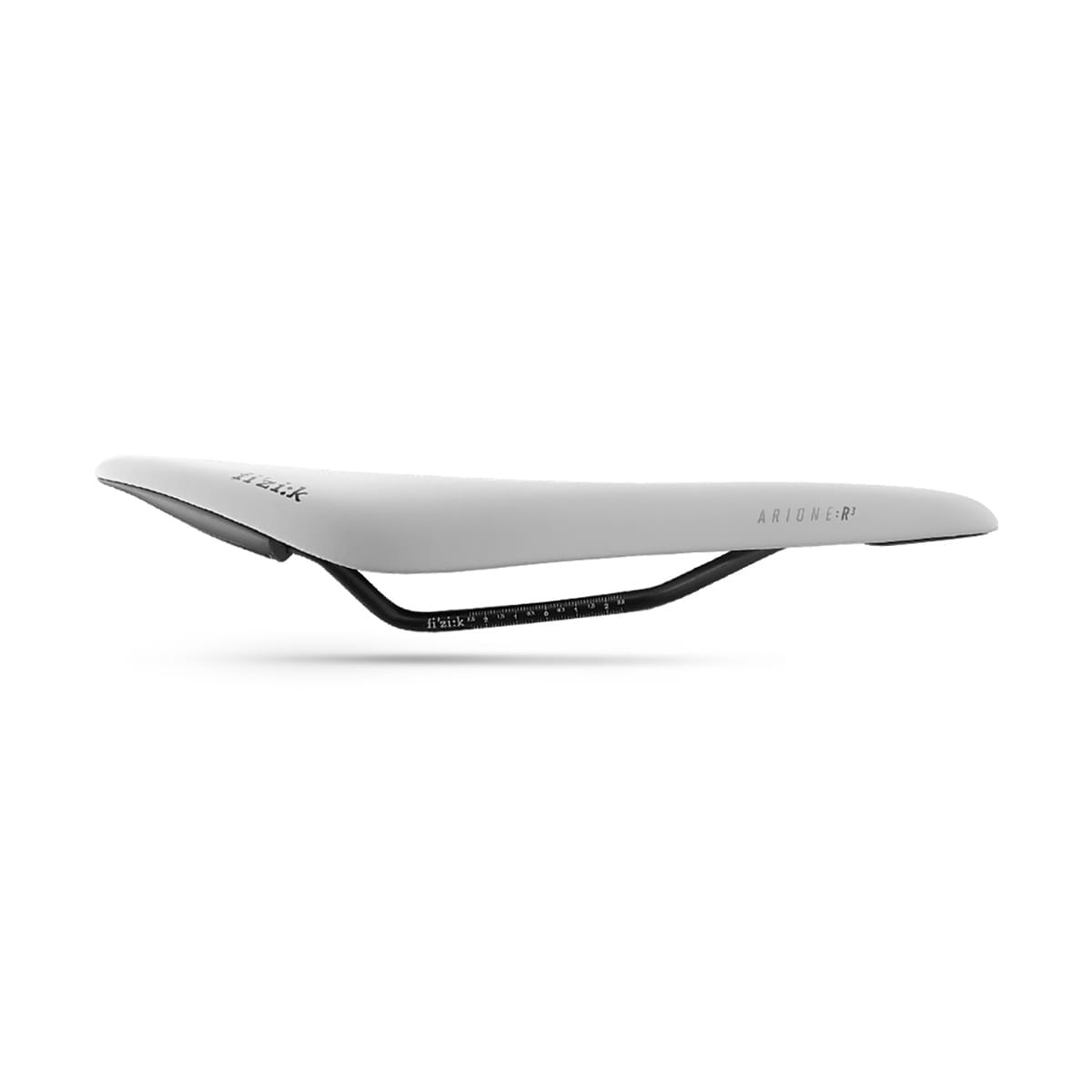 Sattel FIZIK ARIONE R3 OPEN LARGE Kium-Schienen Weiß White Edition