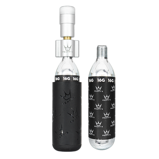 CO2-Inflator PEATY'S HOLESHOT ROAD/GRAVEL + 2 CO2-Gewindekartuschen 16 g Silber