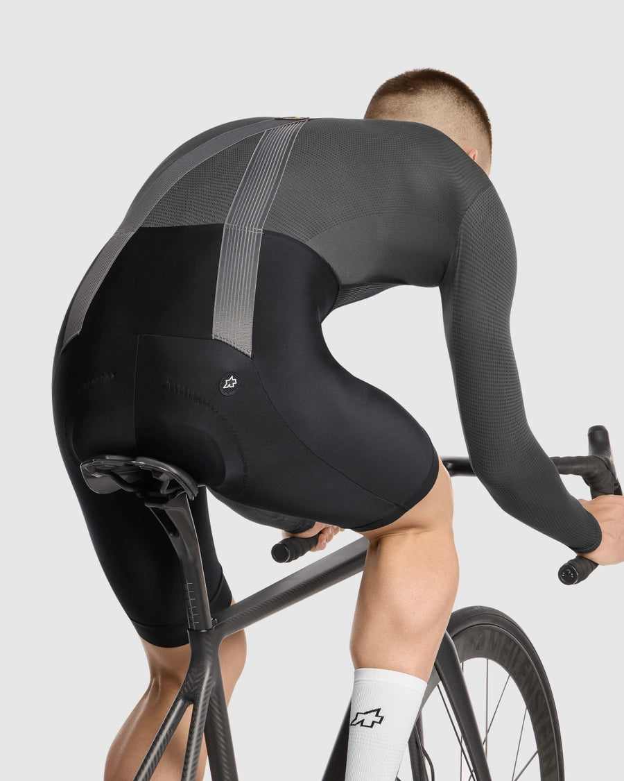 Kurze Trägerhose ASSOS MILLE GTS SPRING FALL S11 Schwarz