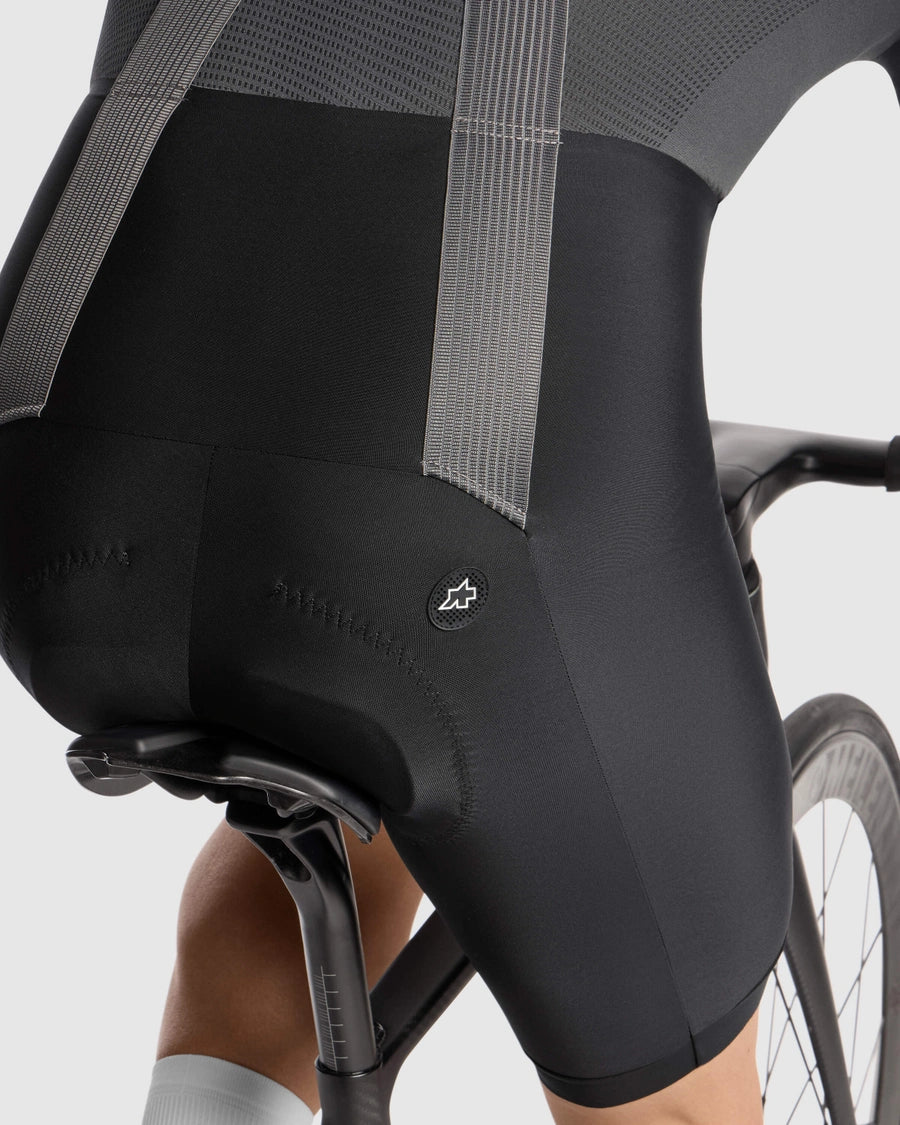 Kurze Trägerhose ASSOS MILLE GTS SPRING FALL S11 Schwarz