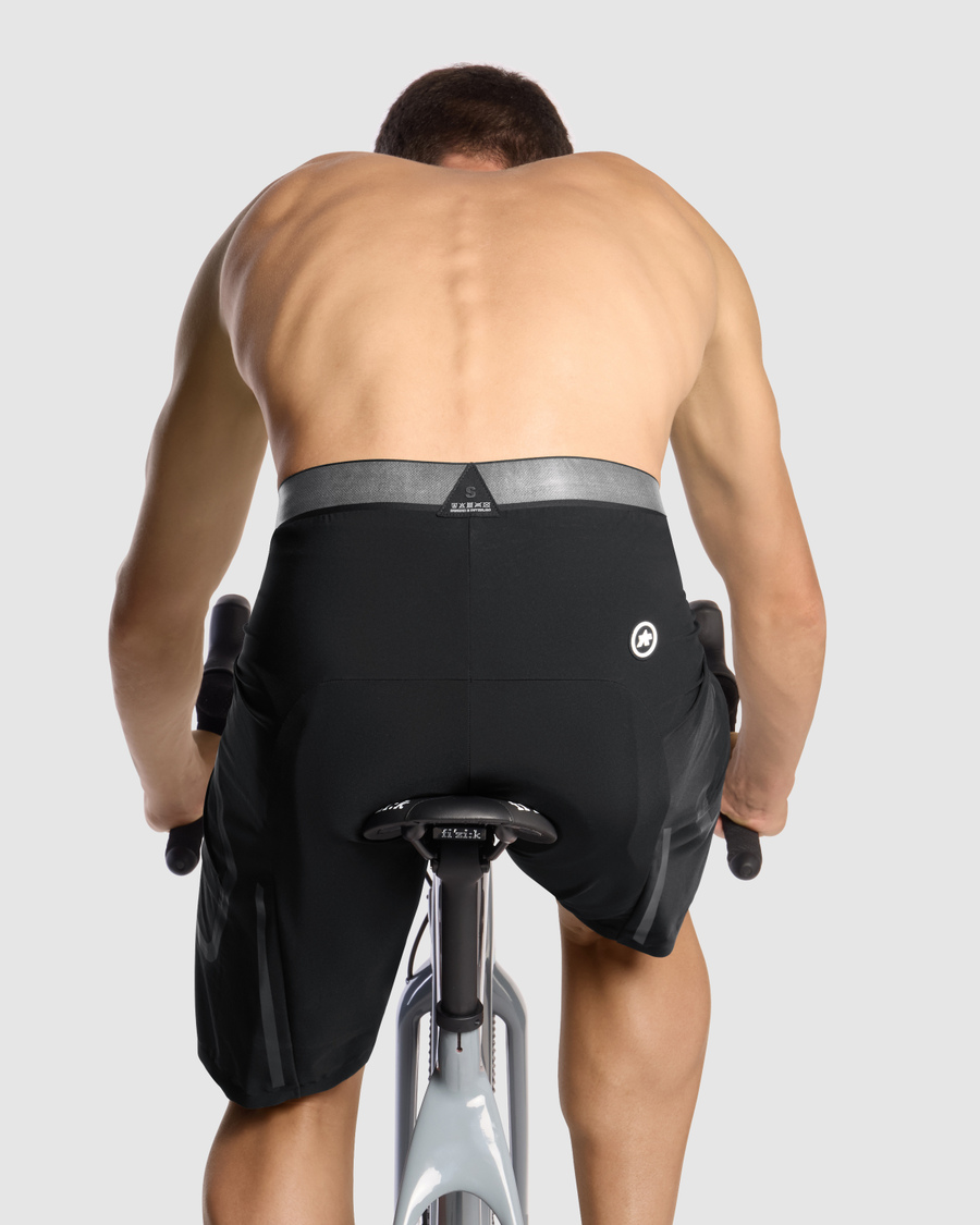 Shorts ASSOS TACTICA CARGO T3 Schwarz