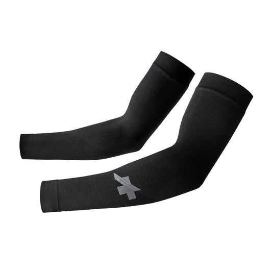 Armstulpen ASSOS SUMMER ARM UV PROTECTOR P1 Schwarz