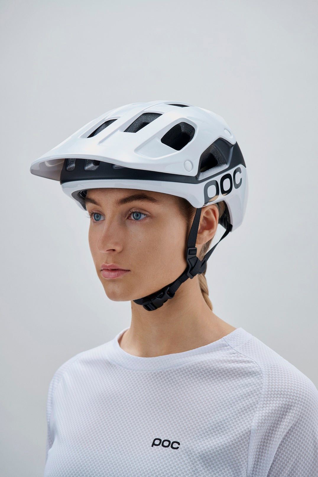 MTB-Helm POC CULARIS PURE Weiß/Schwarz Matt