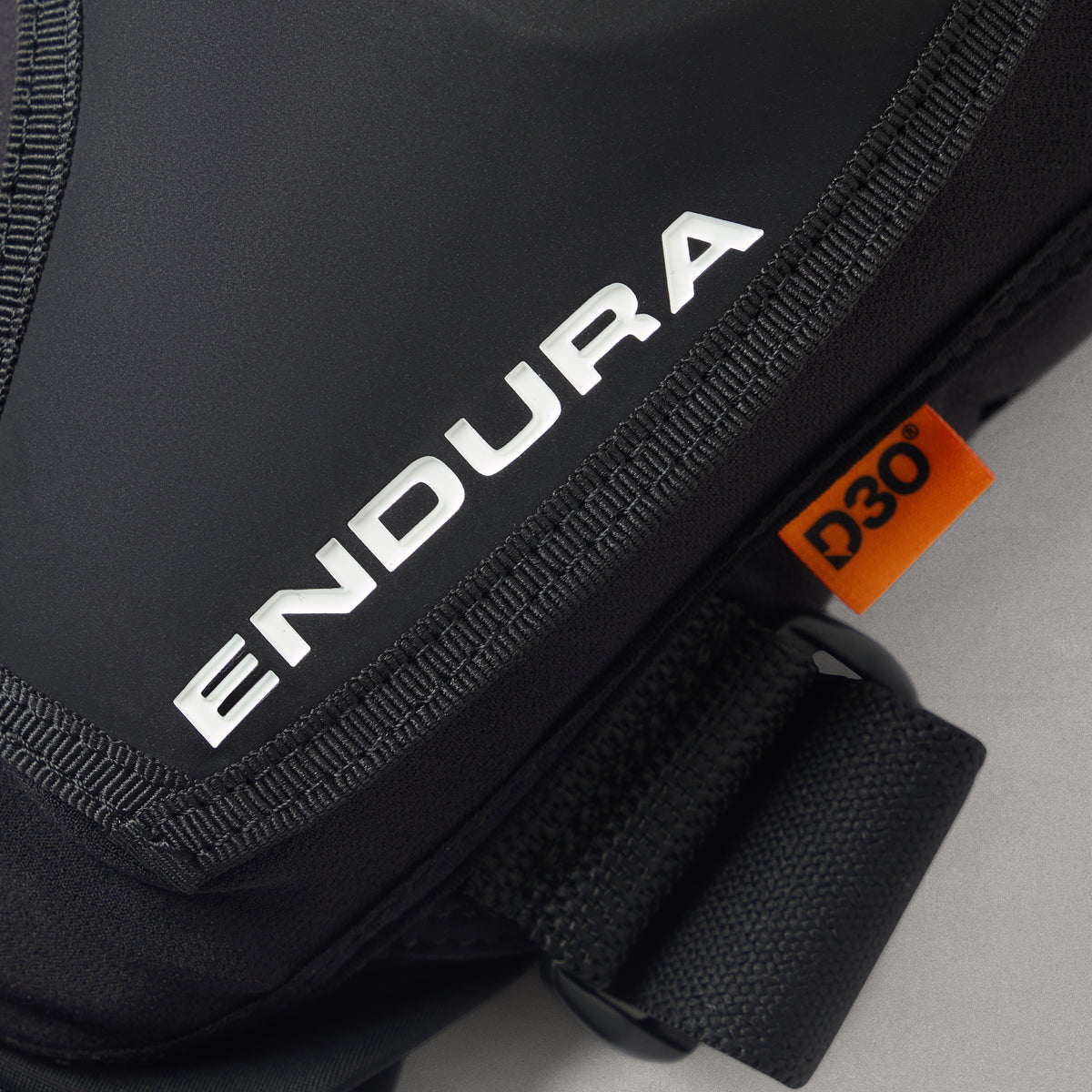 Knieschoner ENDURA MT500 HARD SHELL Schwarz