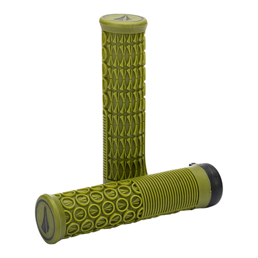 Griffe SDG THRICE 136 mm Olivgrün