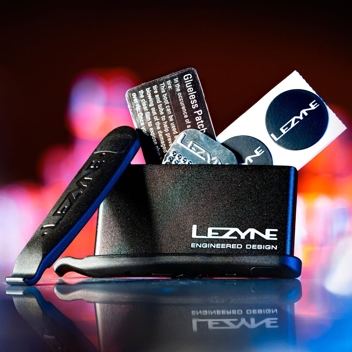 LEZYNE LEVER KIT Reparaturset mit schwarzem Aluminiumgehäuse