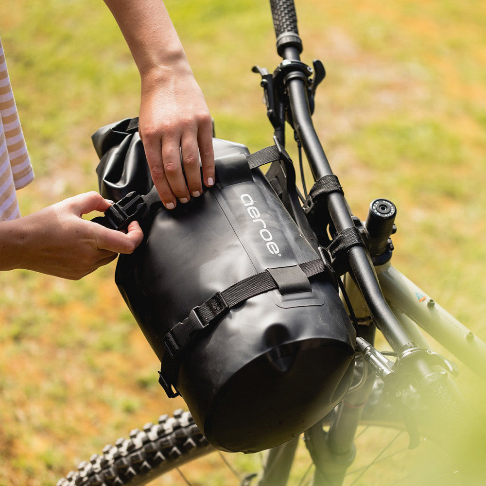 Robuster Wasserdichter Rucksack AEROE 12 L Schwarz